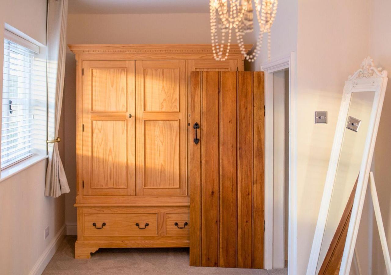 הוילה Charming 2 Bed House In Tewkesbury Centre מראה חיצוני תמונה